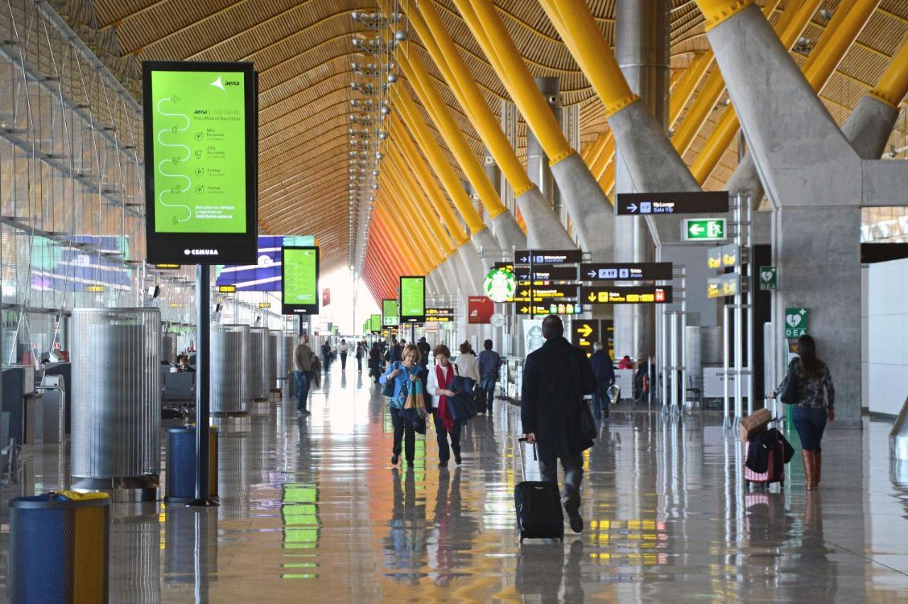 Deyanira Suite, Aeropuerto, Ifema Madrid Extérieur photo